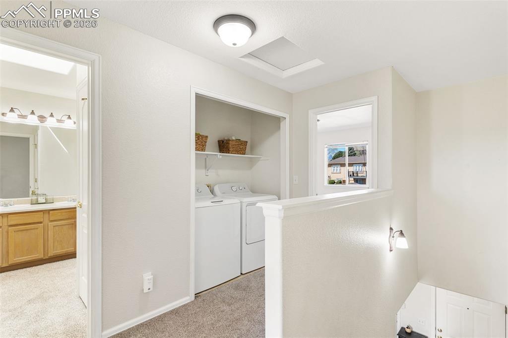 Image 19 of 34: Laundry