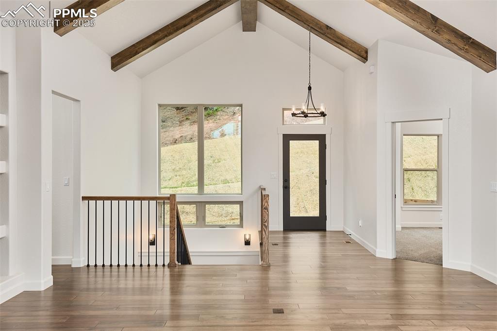 Image 20 of 21: Entry