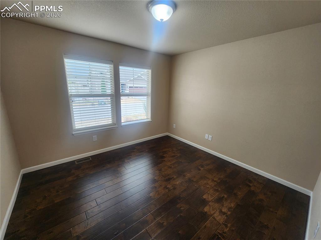 Image 9 of 17: Living Room