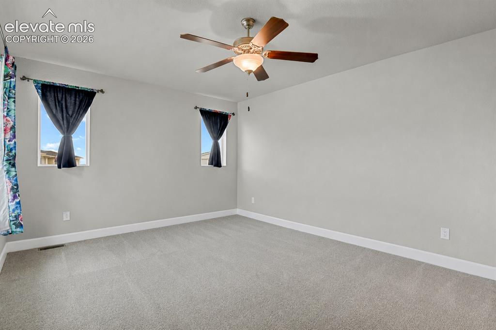 Image 11 of 28: Spacious primary bathroom