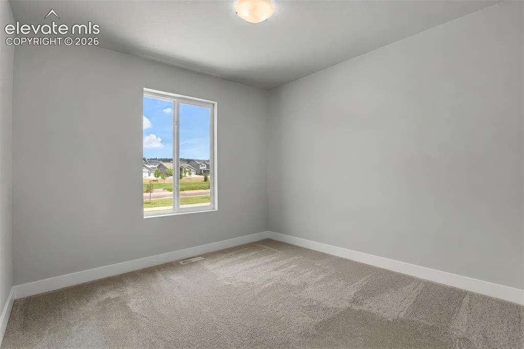 Image 15 of 28: Bedroom