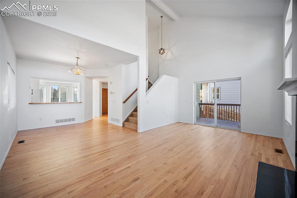 Image 11 of 46: Living Room