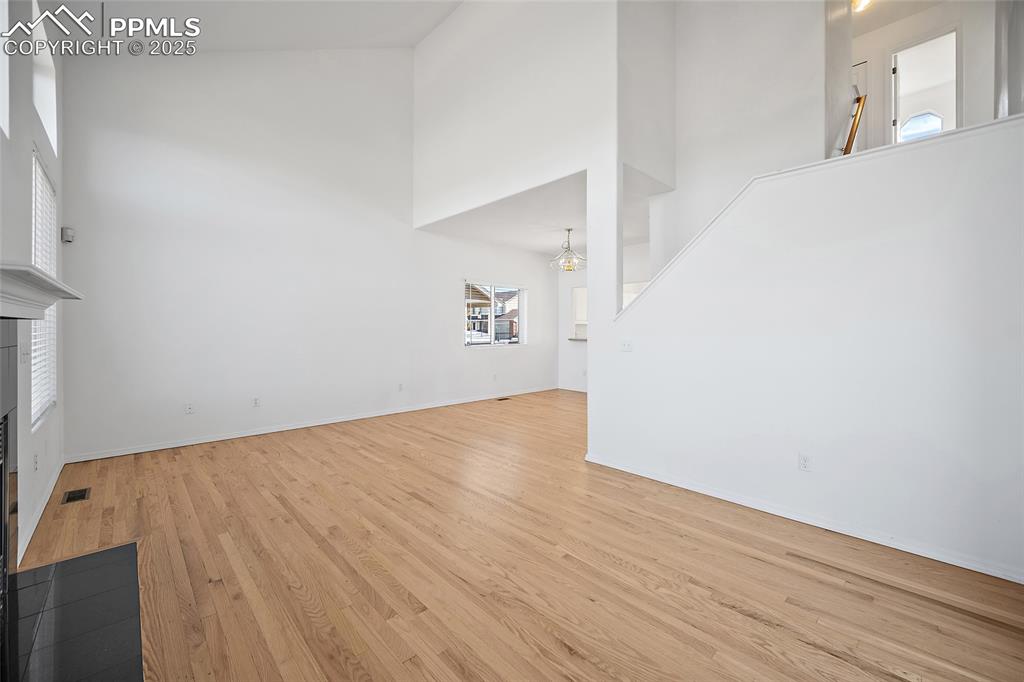 Image 12 of 46: Living Room