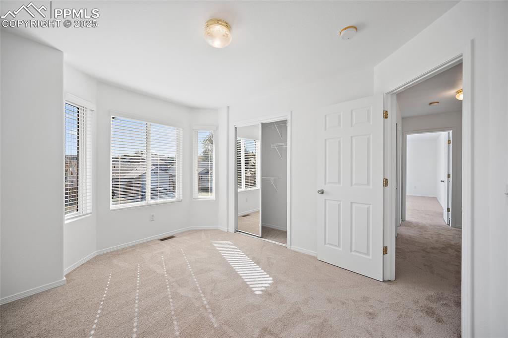 Image 25 of 46: Bedroom