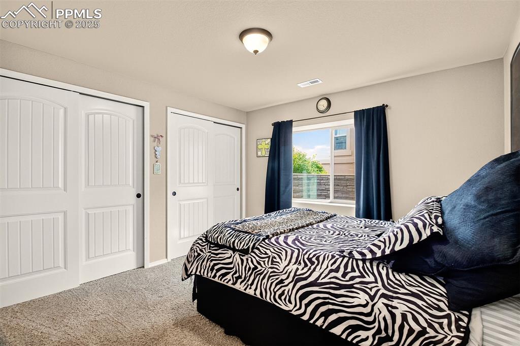 Image 38 of 48: Bedroom