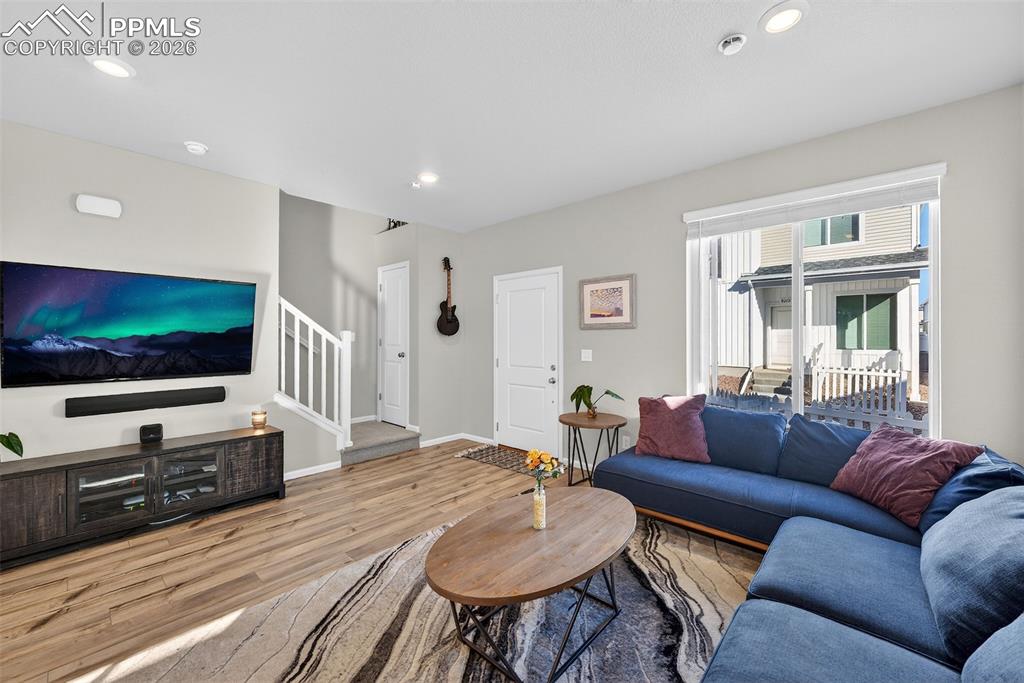 Image 10 of 40: Living Room