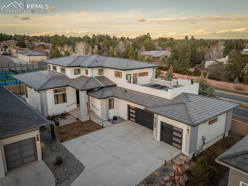 Image 49 of 50: Front of Structure