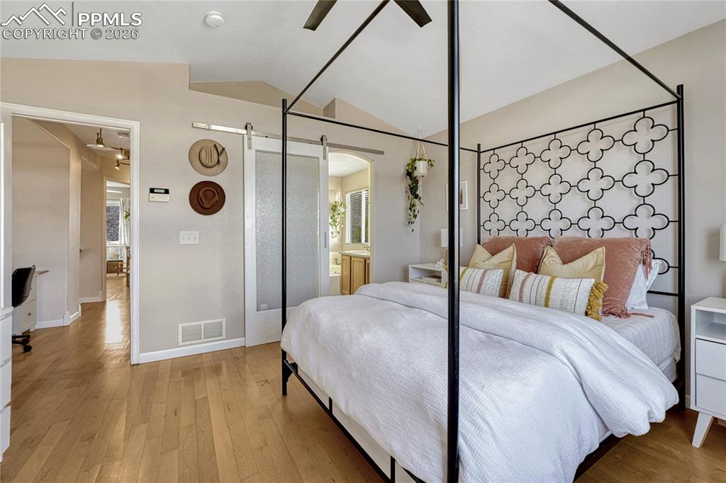 Image 13 of 47: Bedroom