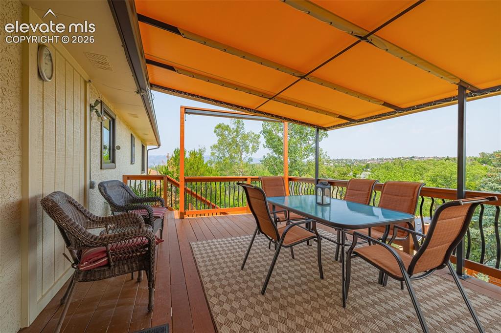 Image 26 of 42: Deck has plenty of space and great views