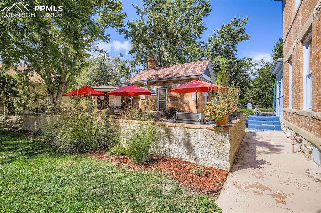 Image 44 of 50: Other