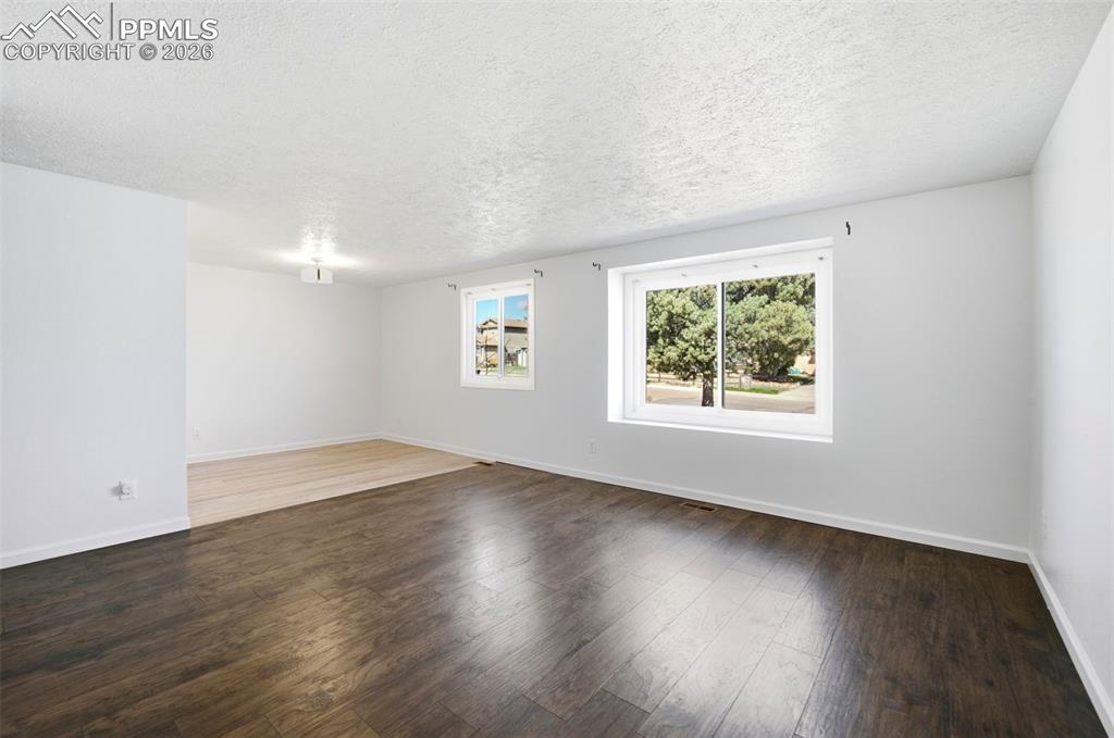 Image 4 of 27: Other