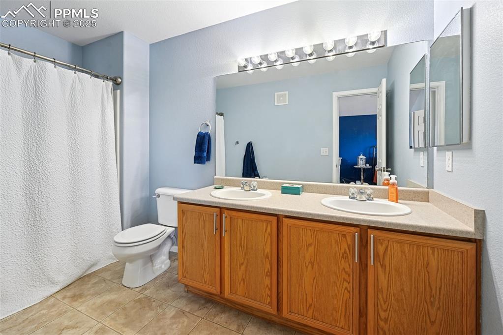 Image 15 of 22: Master Bathroom