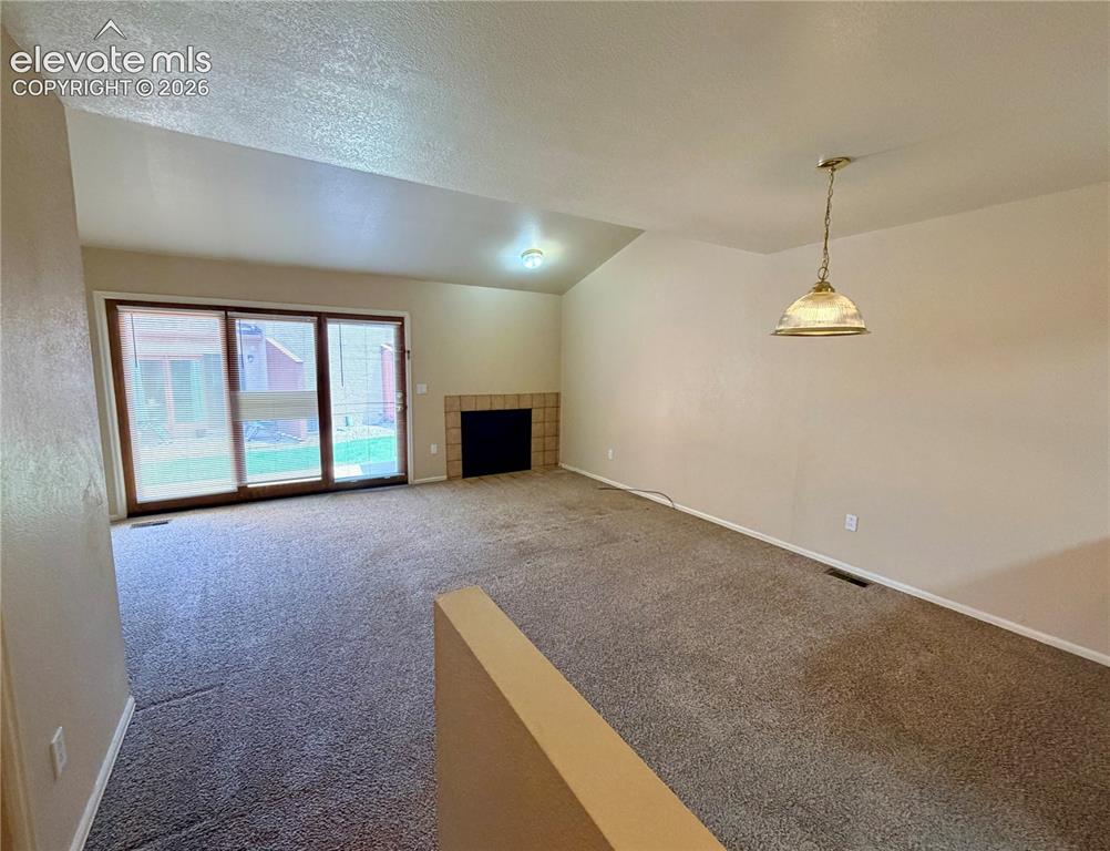 Image 6 of 17: Living Room