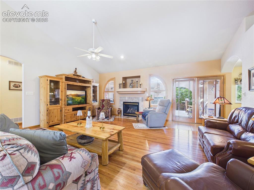 Image 10 of 43: Living Room