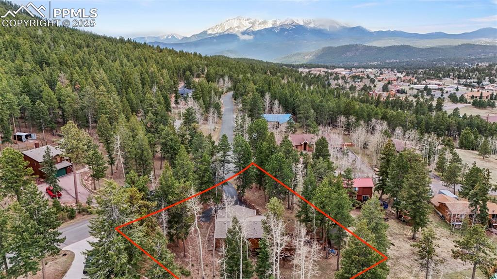 Image 41 of 44: Property lines are approximate and not a survey