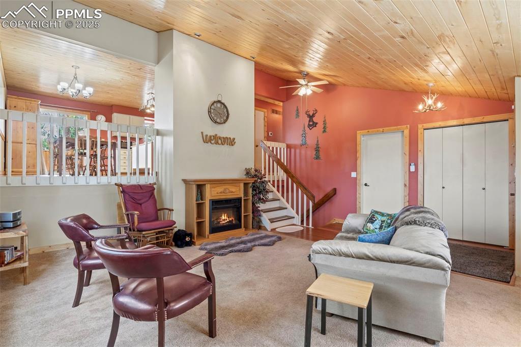 Image 6 of 44: Living Room