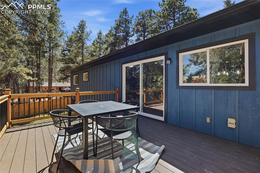 Image 33 of 38: Back of Structure