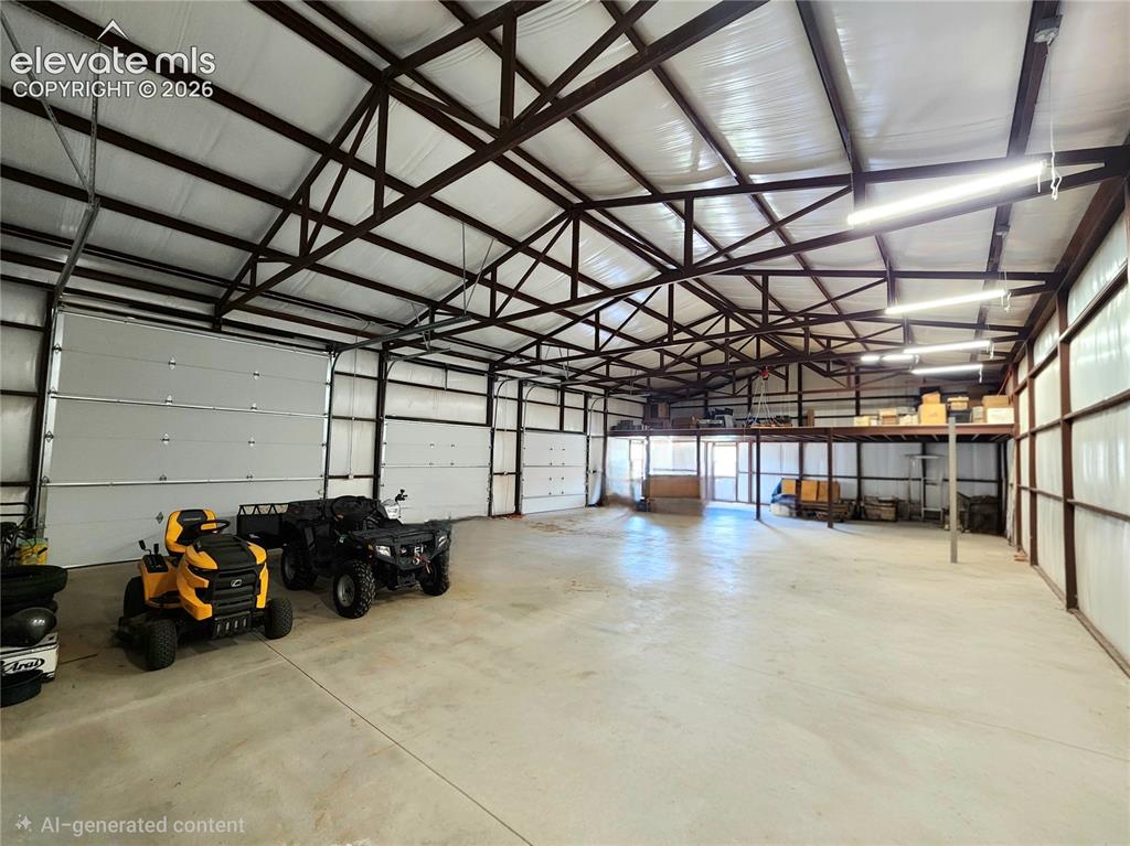 Image 4 of 50: Shop / R/V garage