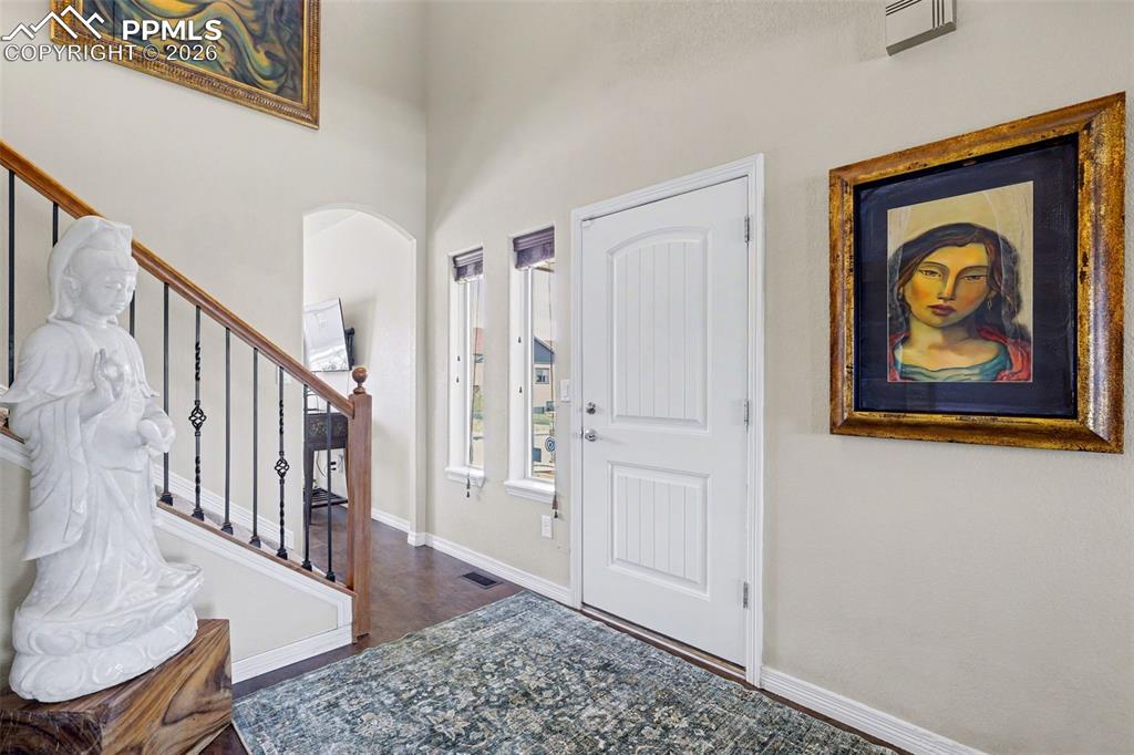 Image 4 of 43: Dramatic 2 story entry