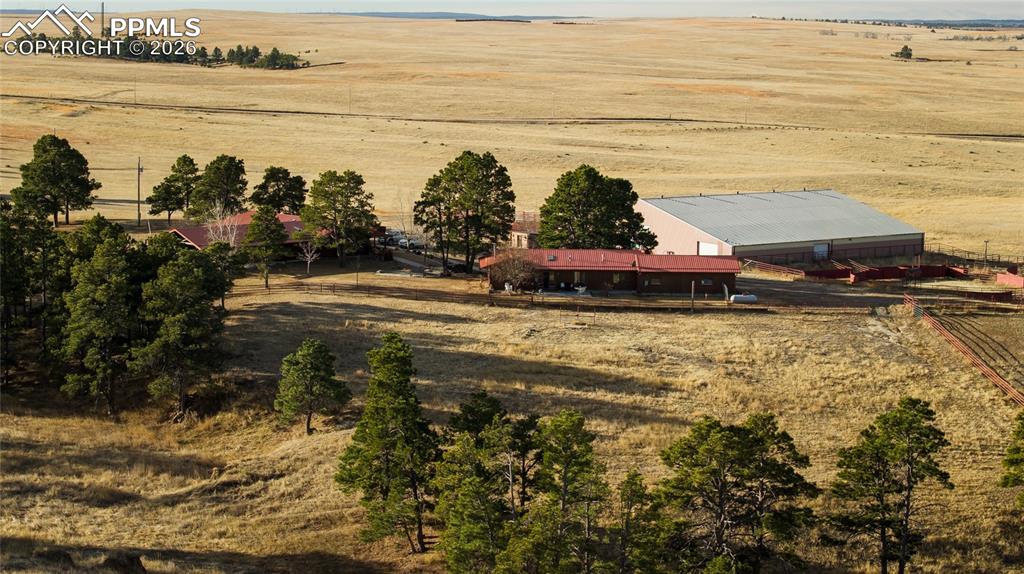 Image 8 of 49: Dining Area