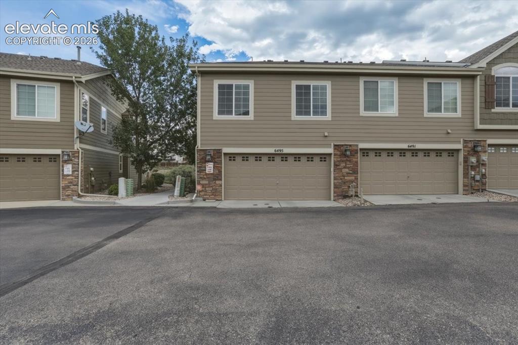 Image 43 of 47: 2 car garage.
