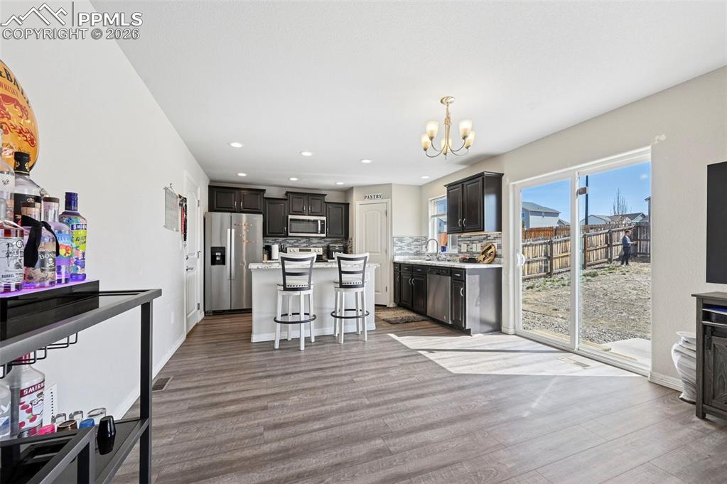 Image 10 of 33: Kitchen