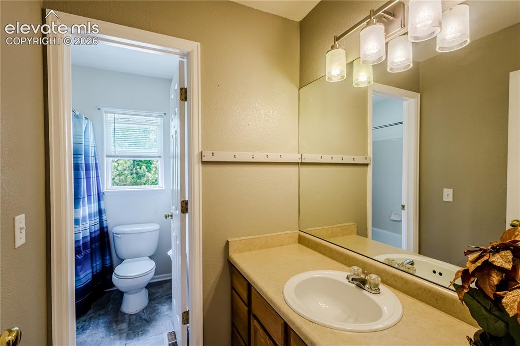 Image 24 of 29: Full Bath for Secondary Bedrooms