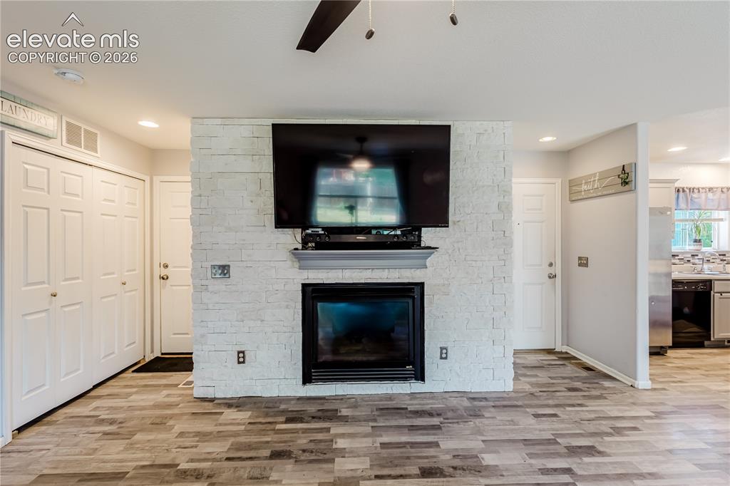Image 8 of 29: Living Room