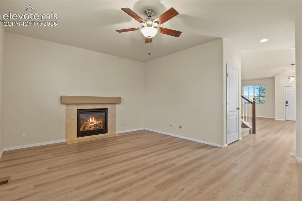 Image 16 of 43: Living Room