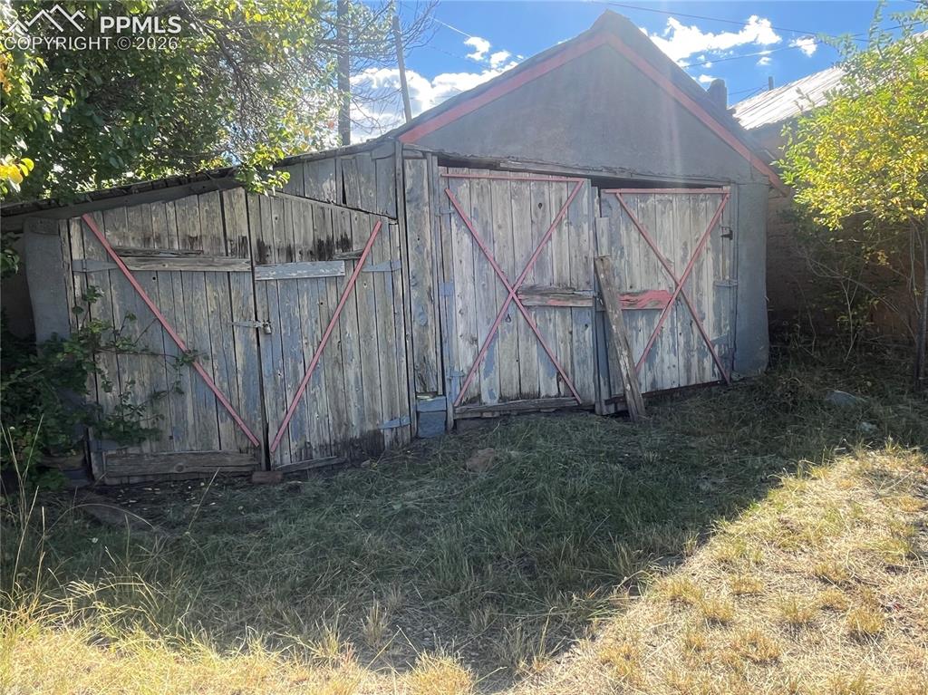 Image 9 of 16: Out Buildings
