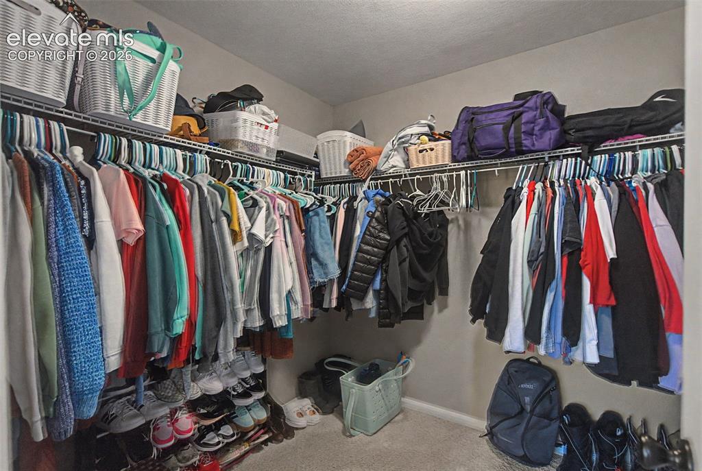 Image 23 of 46: Closet