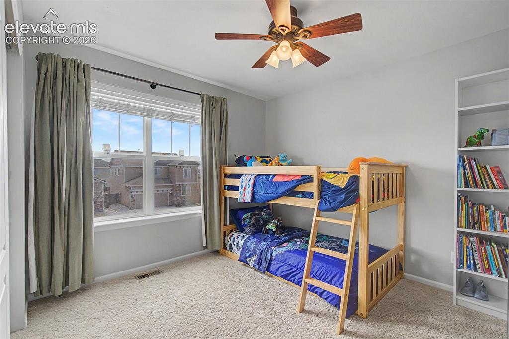 Image 26 of 46: Upper secondary bedroom