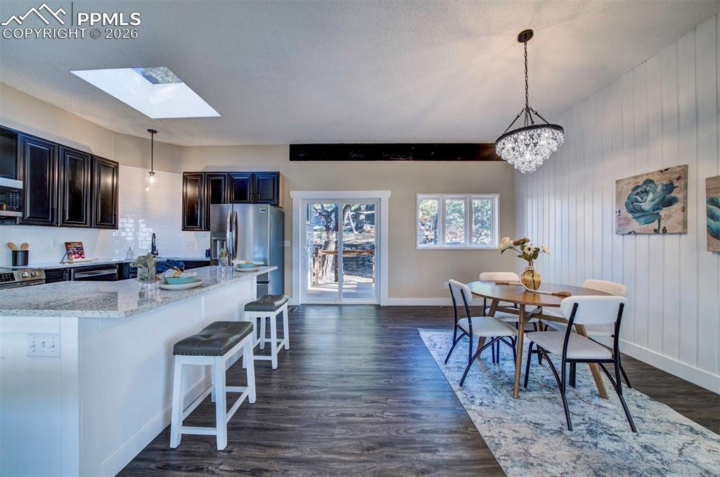 Image 12 of 49: Kitchen