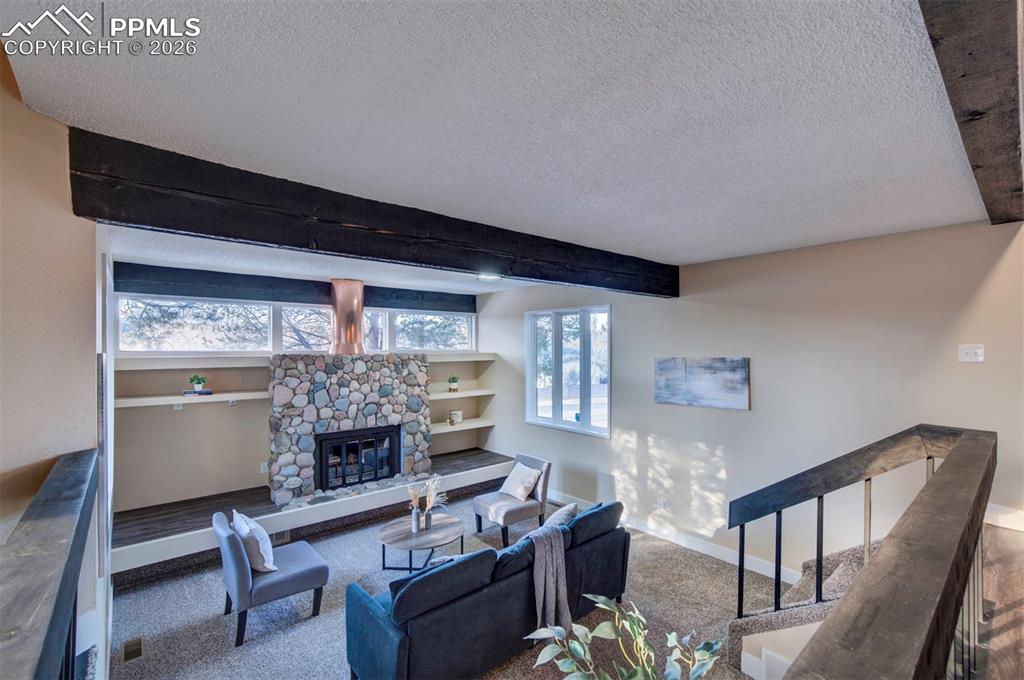 Image 16 of 49: Living Room