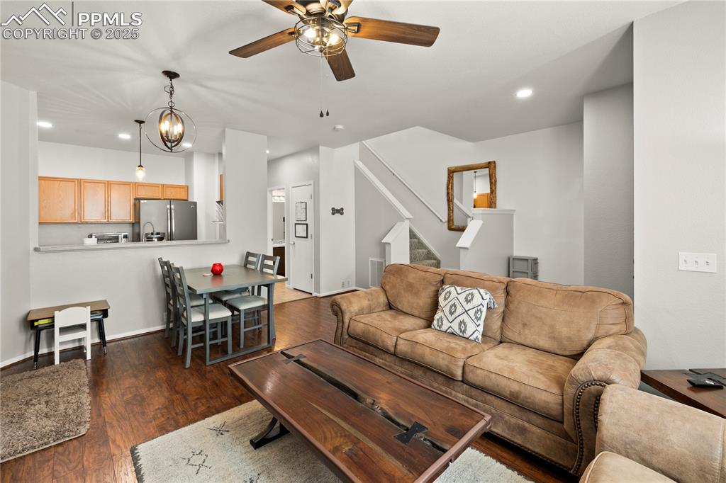 Image 8 of 45: Living Room