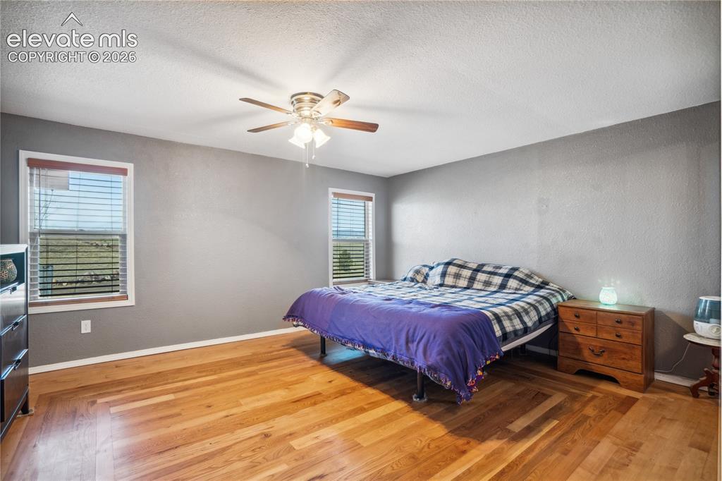 Image 15 of 28: Master Bedroom