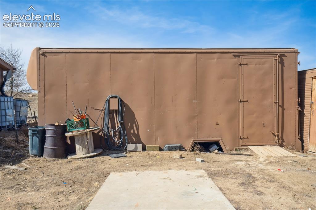 Image 26 of 28: welding shop area