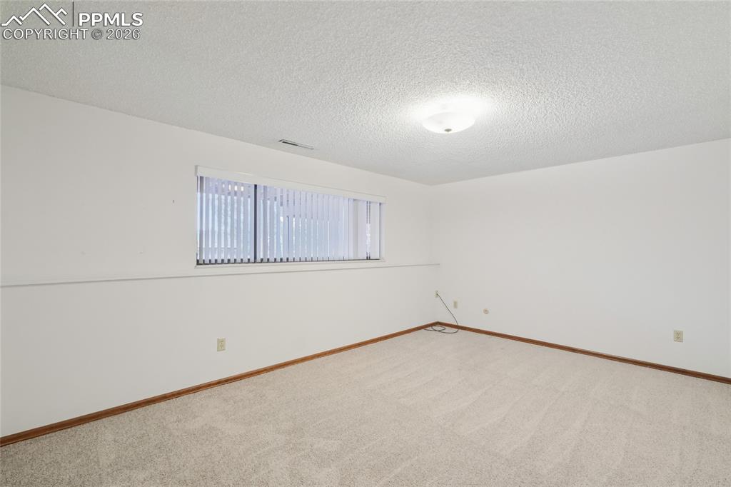 Image 28 of 48: Bedroom