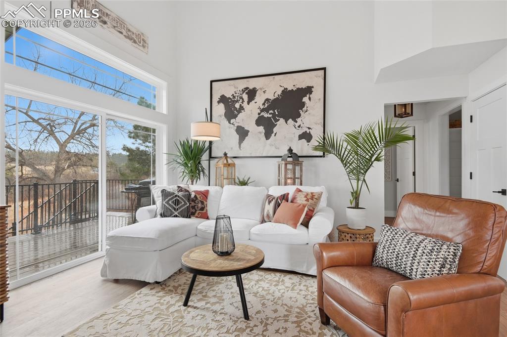 Image 13 of 42: Living Room