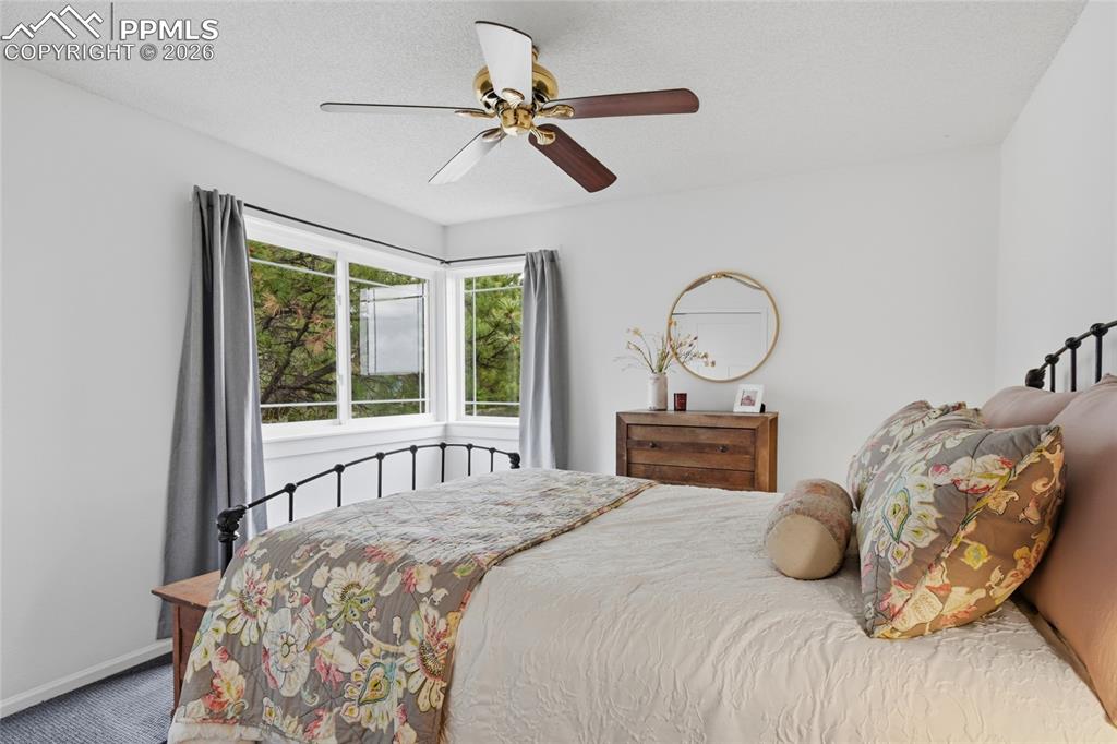 Image 25 of 42: Bedroom