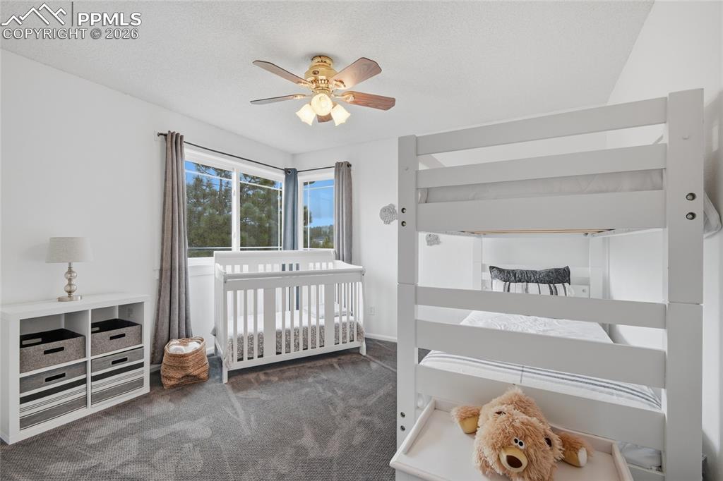 Image 27 of 42: Bedroom