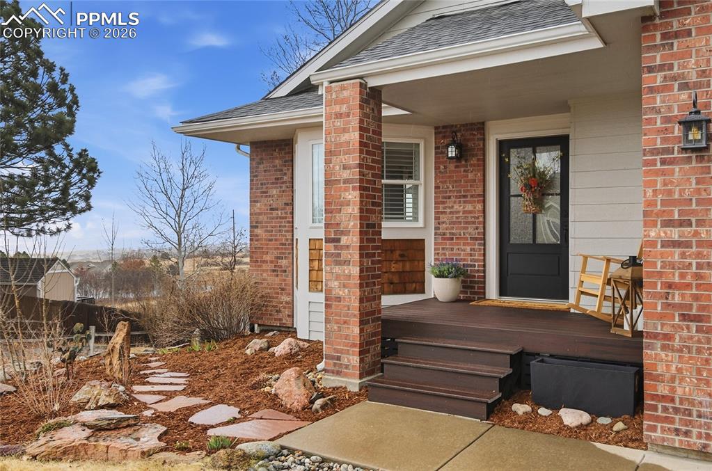 Image 3 of 42: Entry