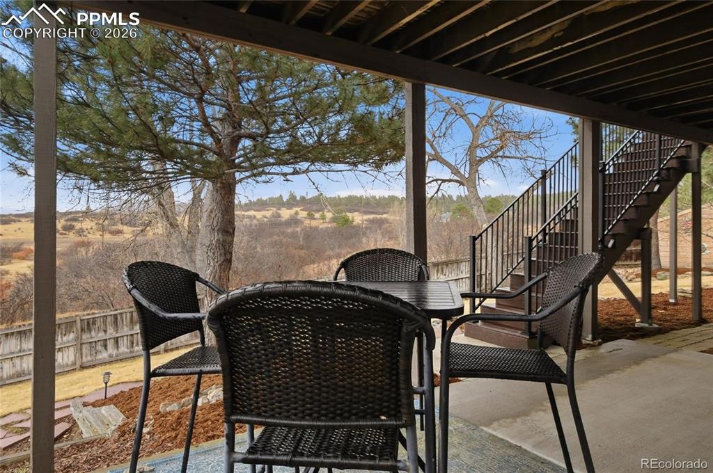 Image 40 of 42: Patio