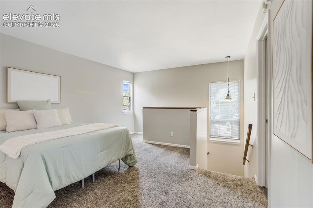 Image 17 of 48: Bedroom