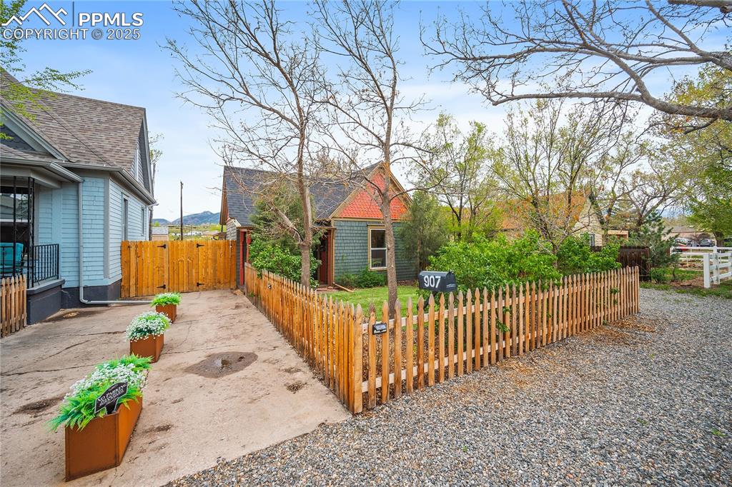 Image 17 of 47: Other