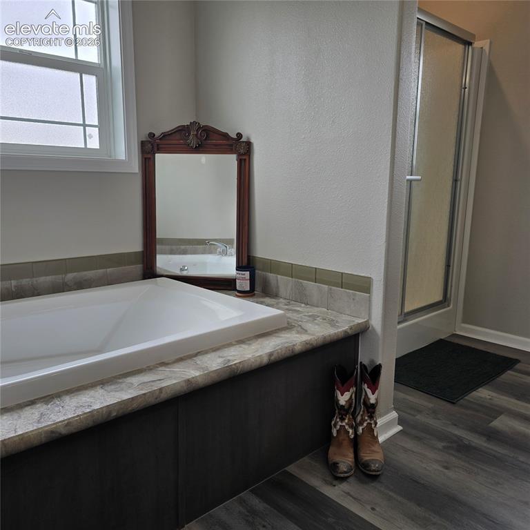 Image 14 of 25: Master Bathroom