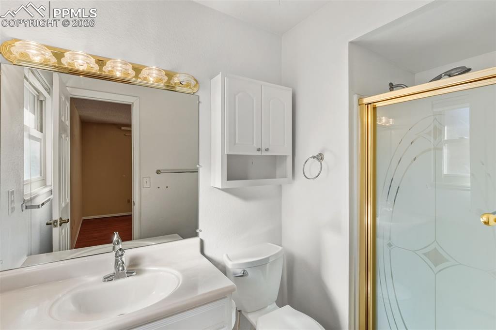 Image 21 of 50: Master Bathroom