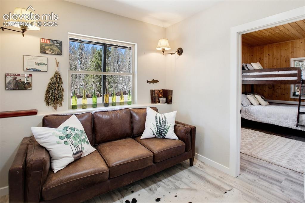 Image 40 of 46: Lower level sitting nook