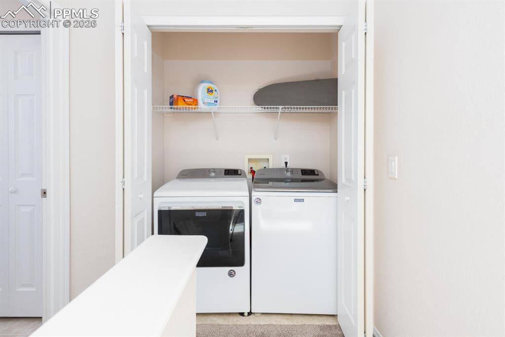 Image 27 of 50: Laundry