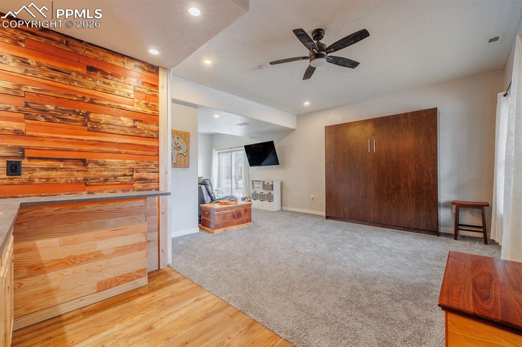 Image 22 of 30: Living Room